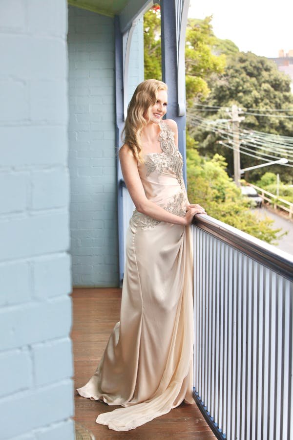 Découvrez les bienfaits du satin pour votre quotidien élégante